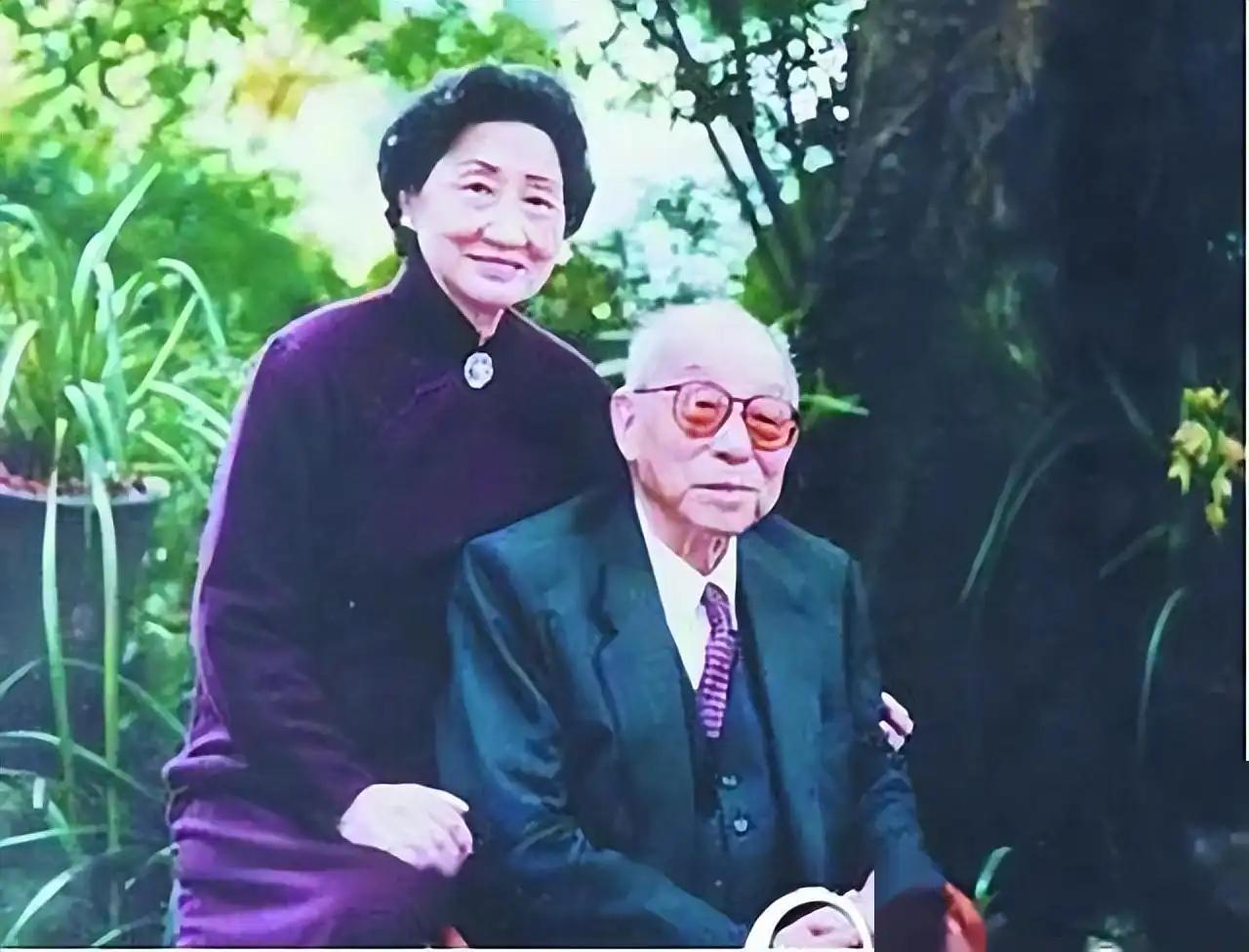 张学良与赵一荻爱情故事_张学良最爱蒋士云_张学良蒋士云情感纠葛
